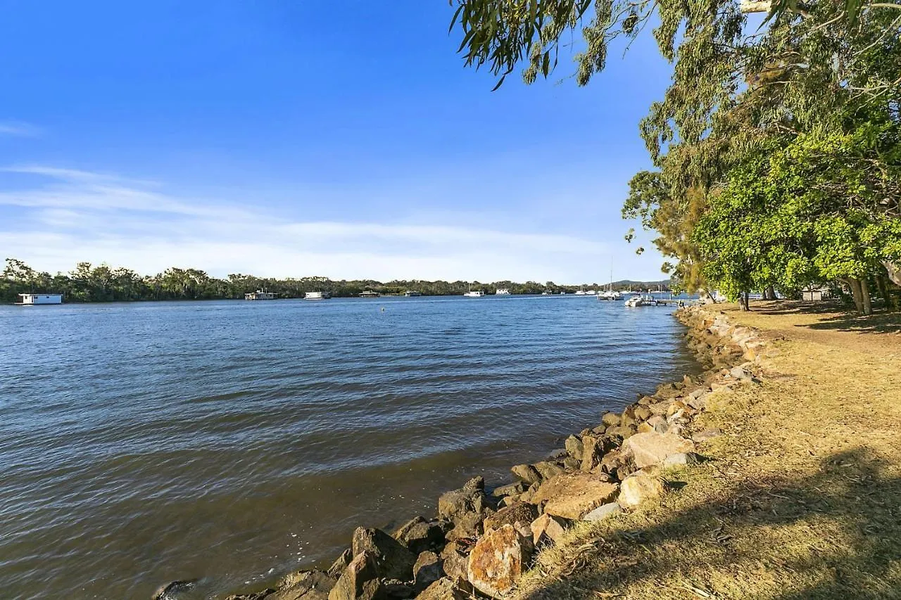 Holiday home Stunning River House - 51 Hilton Esplanade Noosaville